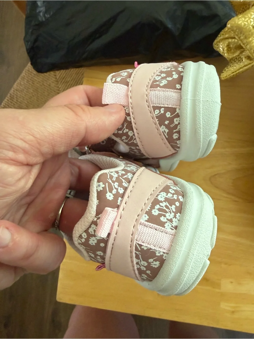 Oshkosh Toddler Girl Pink Floral Velcro Shoes